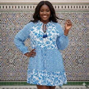 House of Harlow 1960 Blue, White, Gold Patterned Dress 🦋